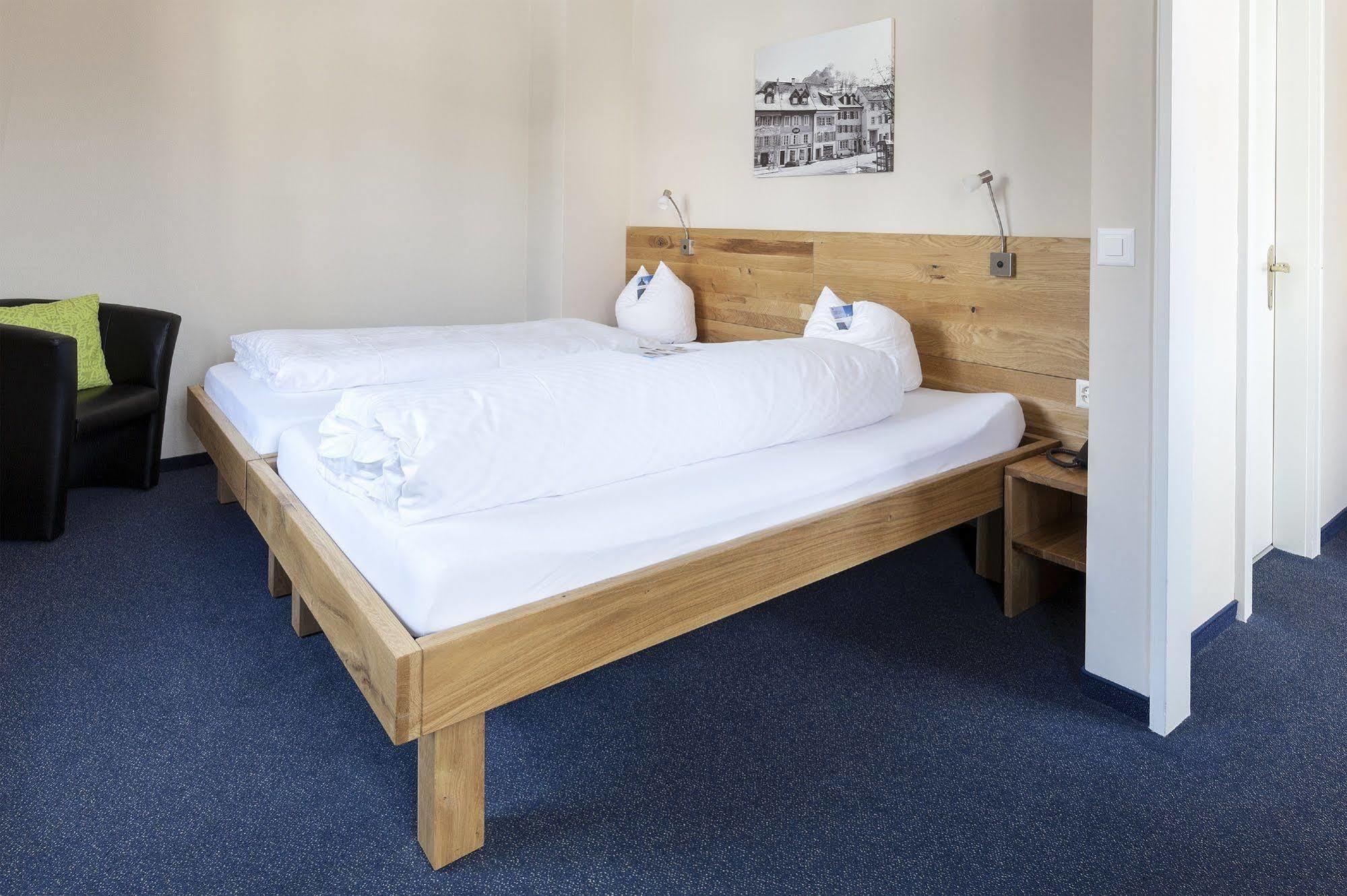 Hotel Lenzburg Eksteriør bilde