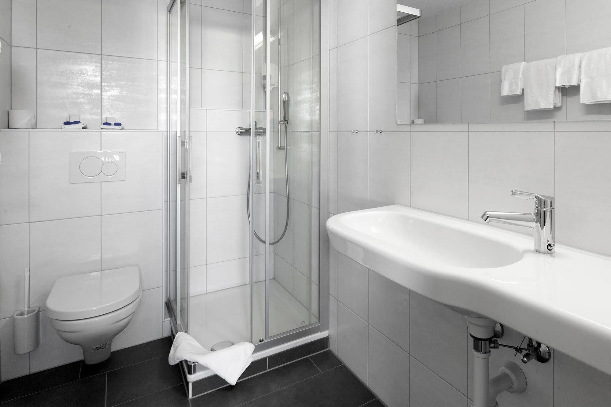 Hotel Lenzburg Eksteriør bilde